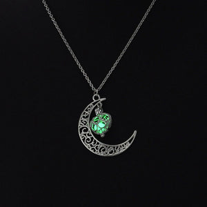 Magic Moon Heart Glowing Pendant Necklace (Green) Online Shopping Store